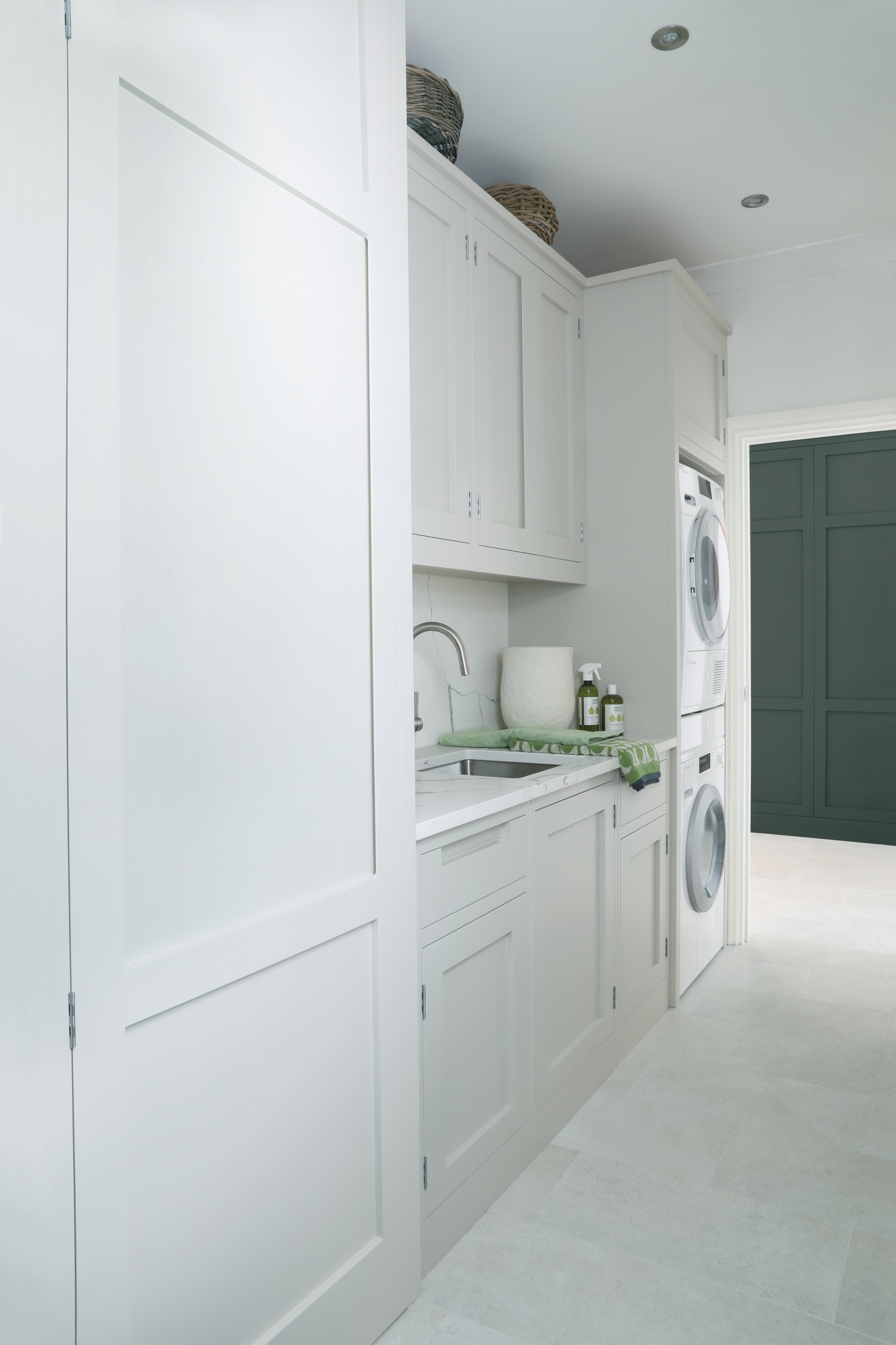 6 Hammond Utility Room
