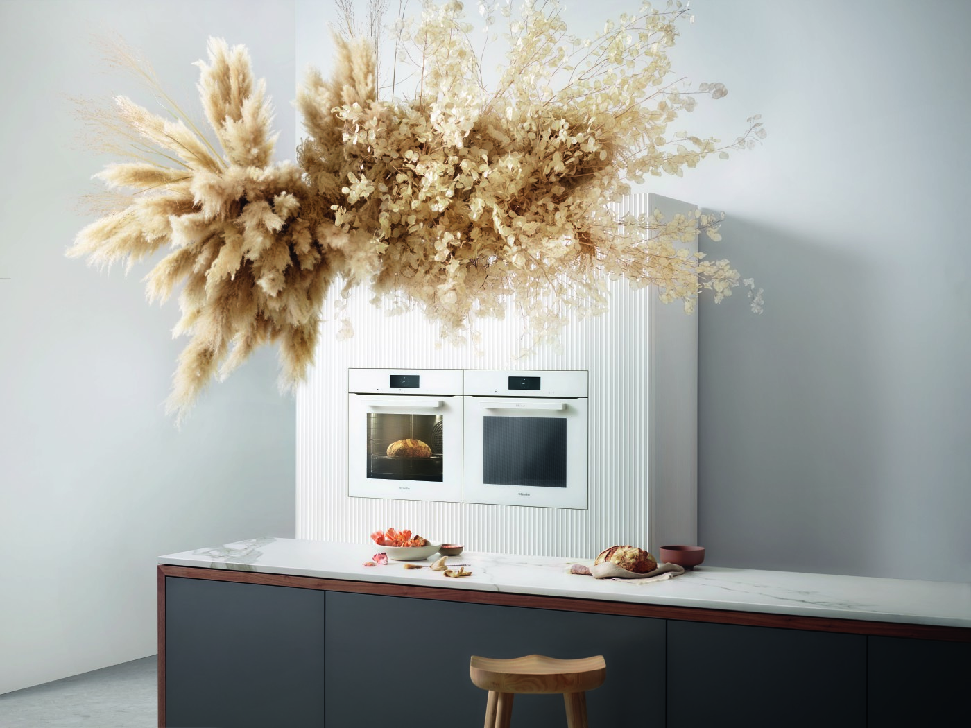 Miele Brilliant White Oven