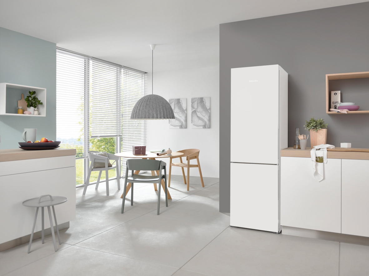 Miele Seven of the best - KFN28132ws Fridge