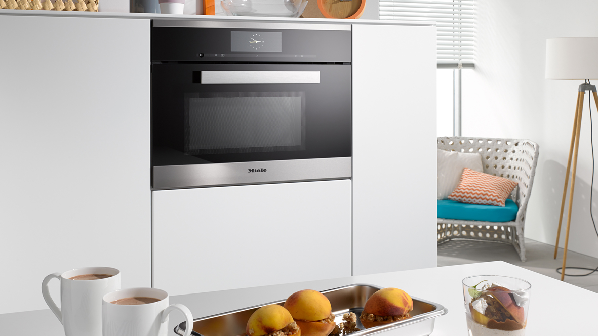 Miele Compact Appliances DGM 6800 Steam Oven w Microwave