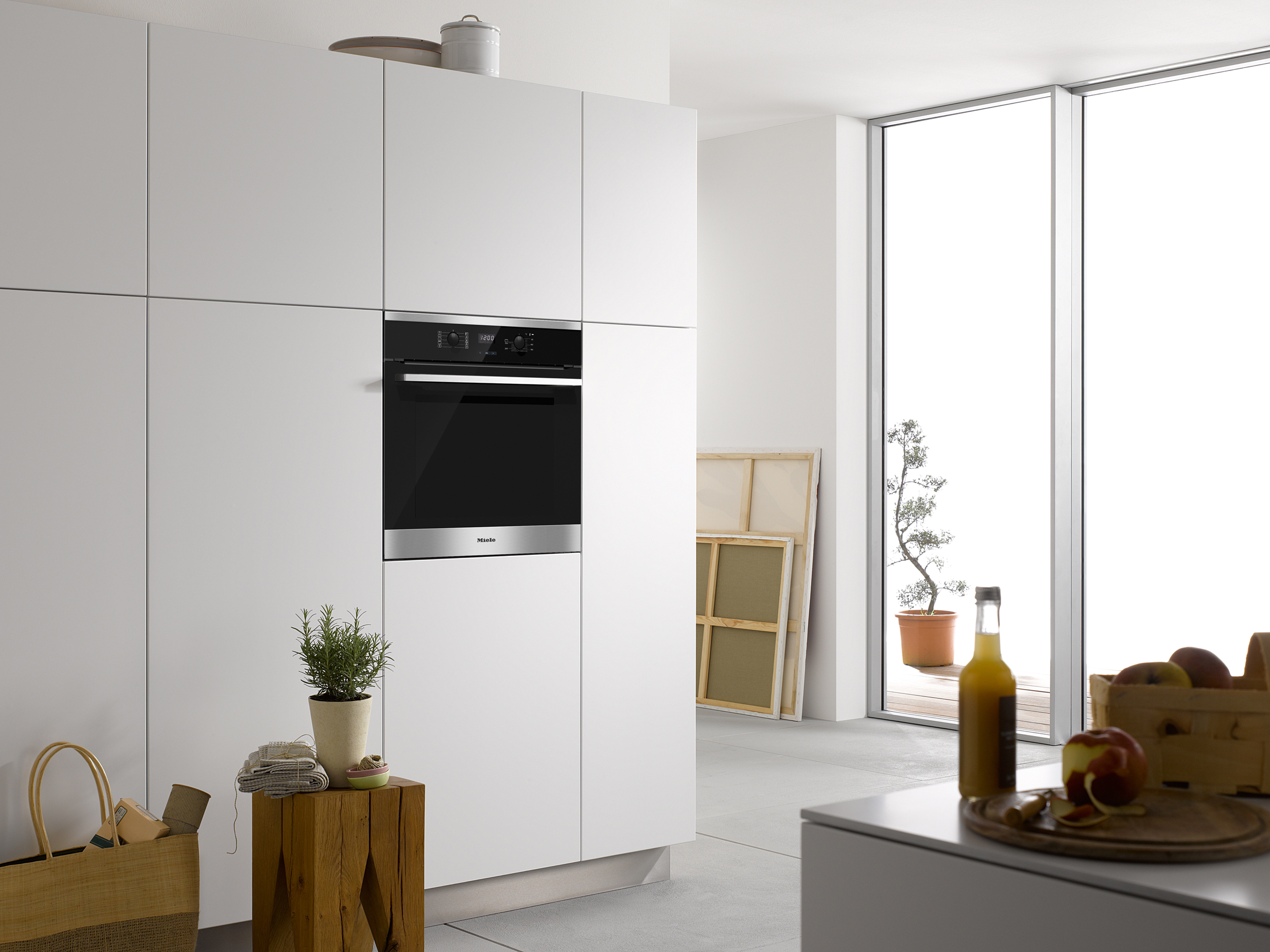 Miele H2561 BP Active Oven