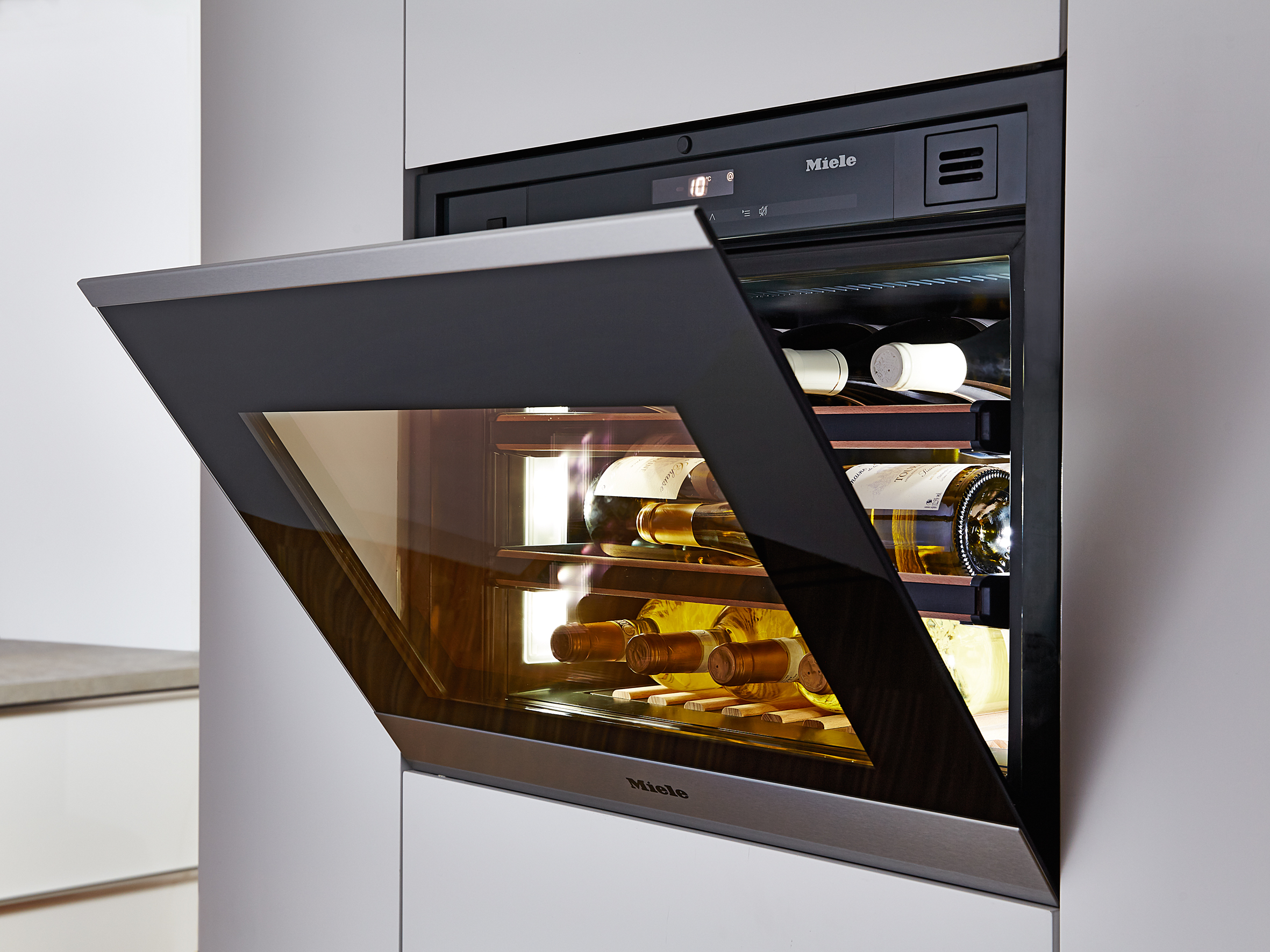 Miele Integrated Wine Conditioner