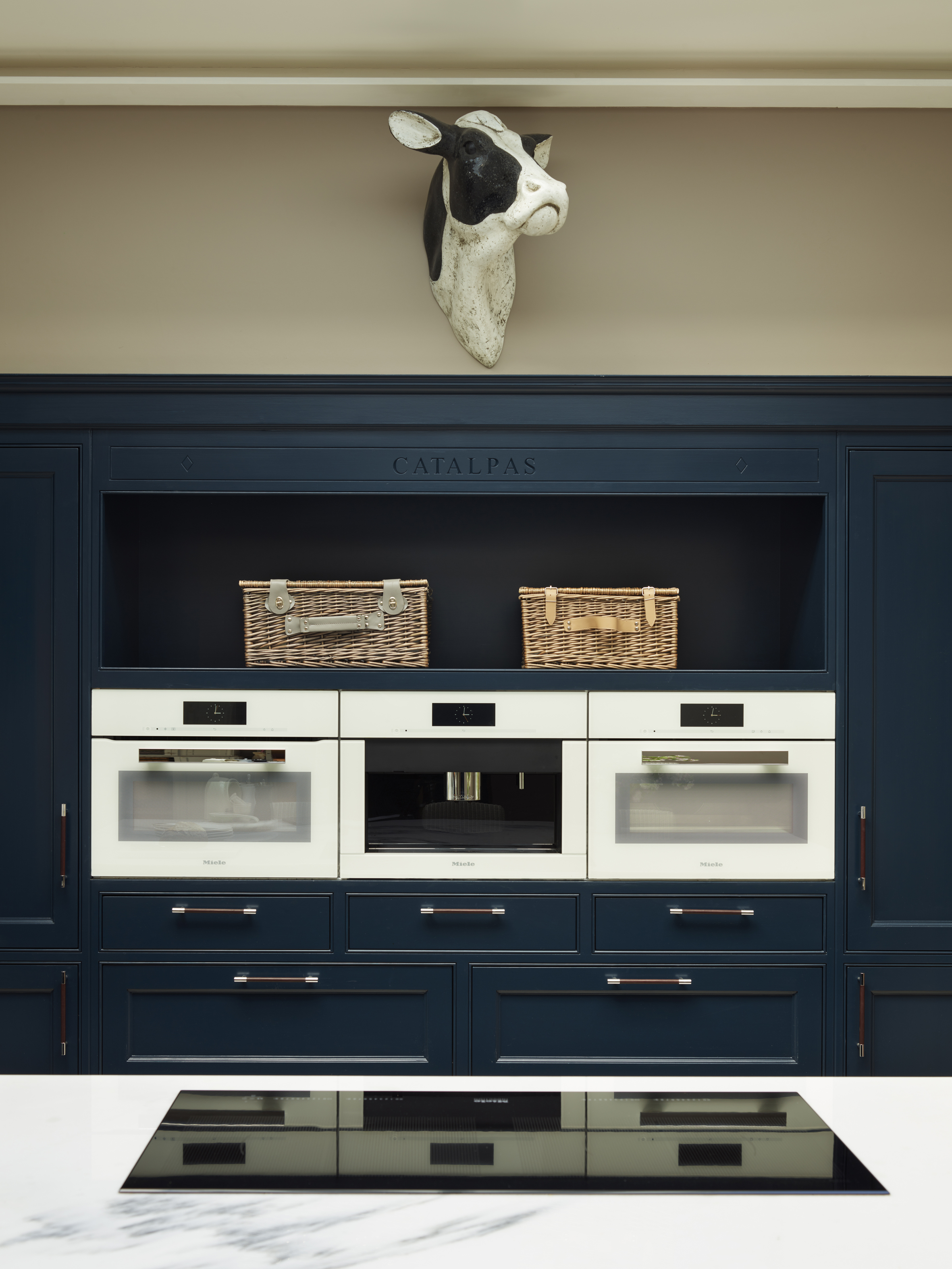 Miele Large and Light Kitchen Q4