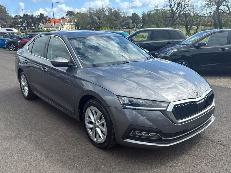2023 SKODA OCTAVIA SE L 26,995 20,479 MILES DIESEL AUTO 2023 VIEW... photo