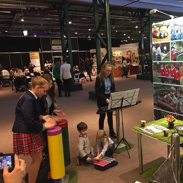 Lithuanian Reseller 'Dego' Brings Music to School Expo 